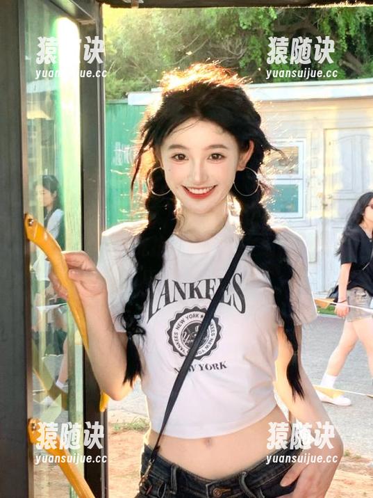 免费瓜，从51com捡回家的过程简直就是浮光掠影，像是在细腻的灰尘中找乐子！