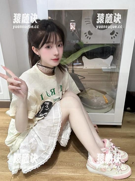 51吃瓜网今天的ios版爆料简直掉头发，想看更多秘密瓜，快来一起吃！