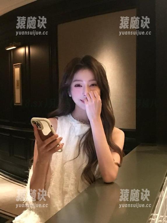 另类导航，718.sx带你穿越八卦的迷宫！