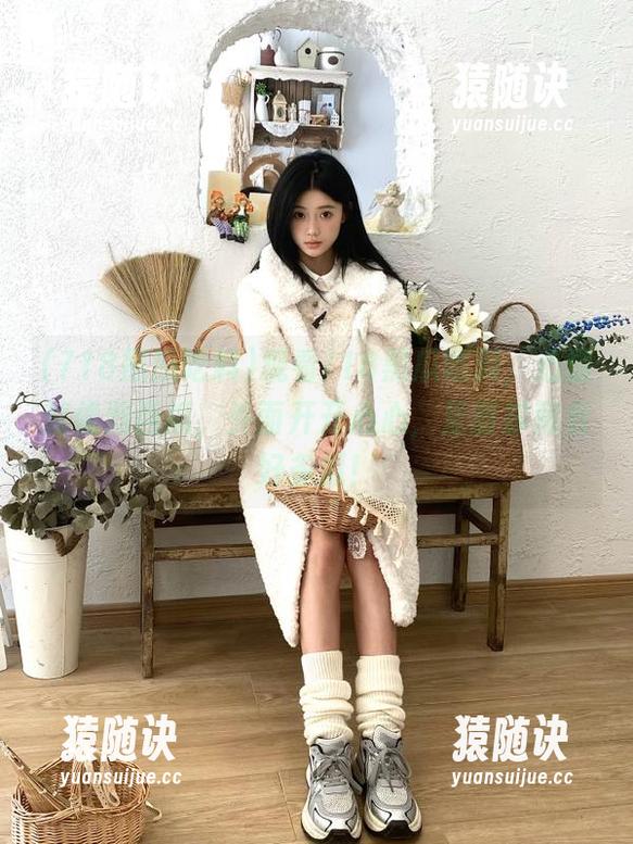 观看718黑瓜吃料，心情就像剥西瓜，外面开开心心，里面却藏着好多瓜！