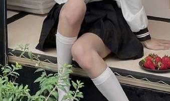 走进911吃瓜的入口，那里是舆论风暴的中心，真是太不真实了！