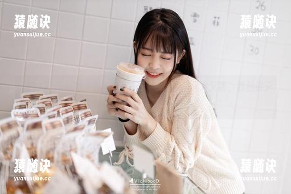 “911黑料”发布：今晚的瓜又大又甜，我的肚子已经叫了！