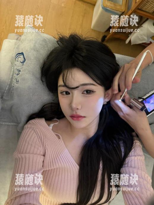 想看八卦？998.su网站准没你想要的，太震惊了！