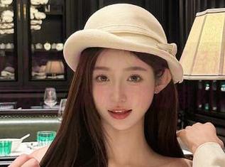 走过路过，别忘了经过heiliao.su传送门，瓜味满满的奇幻之旅！