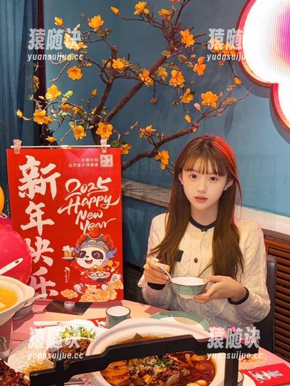听说zztt333的永久用户有神秘盟约，不知开个吃瓜小会能不能促进我长久的快乐！