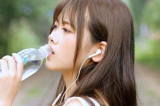 直达zztt03.ccm黑料，感觉要被这波黑暗势力括弧住了……