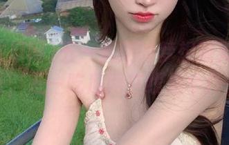 五一假期的梦想破灭：手机打不开，五一吃瓜网在线是个什么鬼？