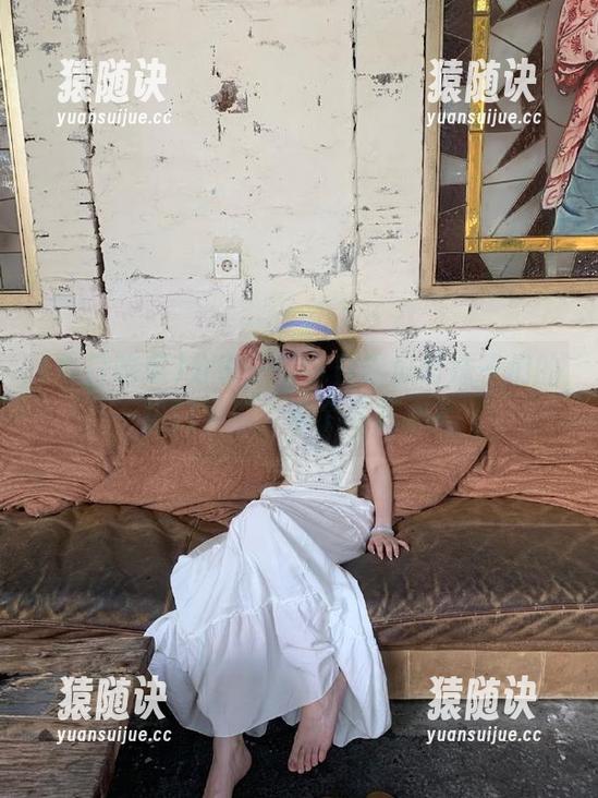 分享一下今日吃瓜萌妹子们的热门大瓜，哪个最扎心？