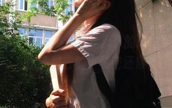 吃瓜网：来件永久的瓜，下载过程比我过去的小秘密还慢！