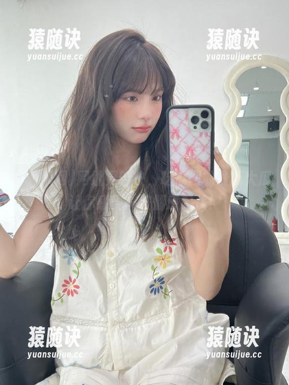网址更新快，吃瓜网的最新大瓜让你感受一波情感起伏！