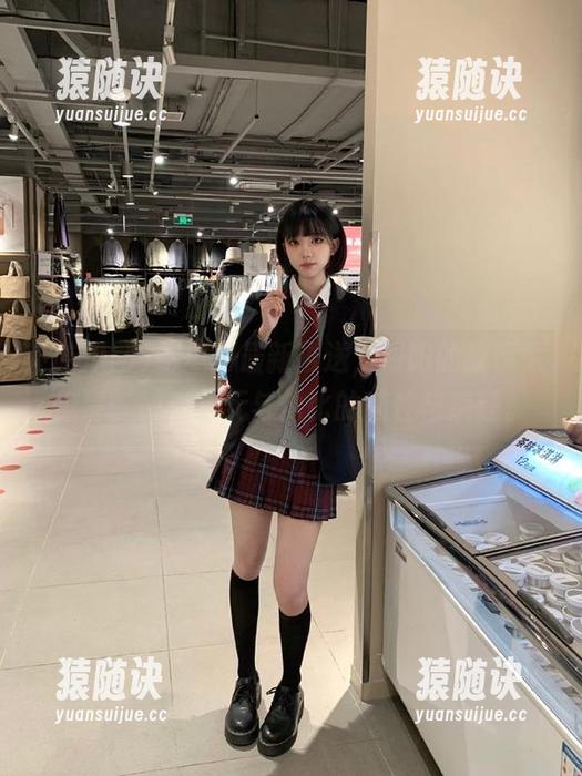 吃瓜网最新推送，朝阳的故事太惊喜，简直是无与伦比的随性与疯狂。