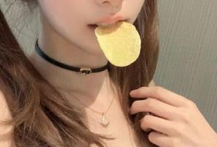 瘫坐等更新！最新吃瓜网站免费在线观看，前方高能，别瞪大眼睛啊！