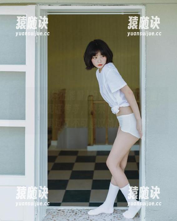 好莱坞黑料正能量：点开就能见证传奇，快来下载吧，不然就错过了不可思议的瓜！
