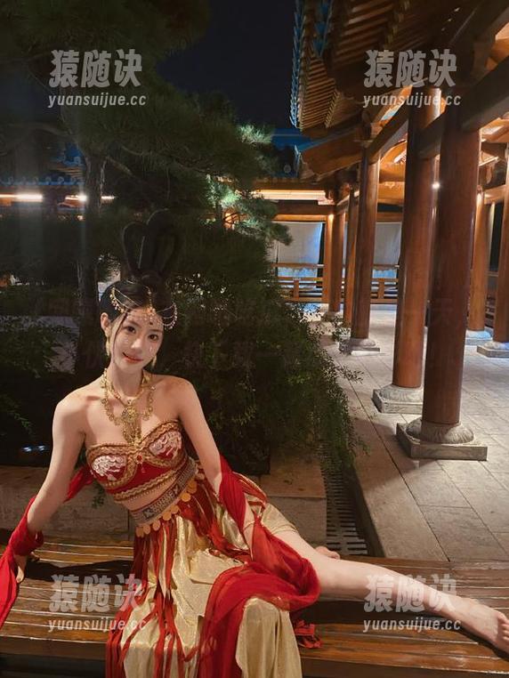 在网曝吃瓜，一刷就是一天，小伙伴们，快下载一起瓜分精彩吧！