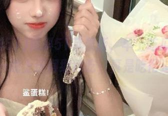 黑料51苹果版，早上吃瓜中午吃瓜，晚上还得继续吃，真是吃得过分！