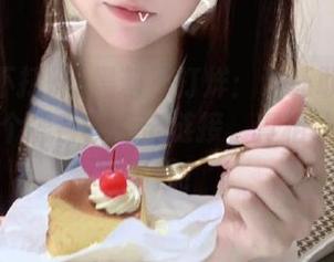 黑料不打烊：谁还敢说6万一晚是个谣言？点击链接，真相让你惊掉下巴！