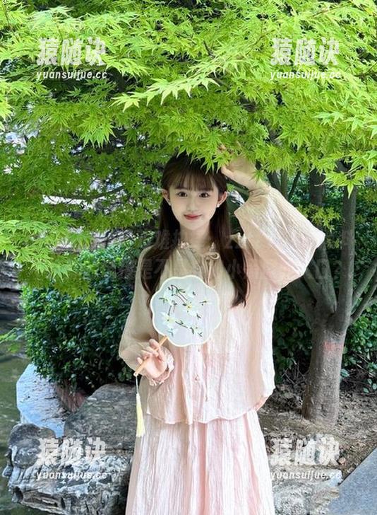 艰难抉择：zztt15.su黑料不打烊的链接是不是宛如小黑屋的入口？