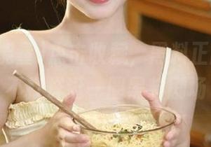 点击收藏，黑料正能量带你不打烊逛一圈黑料剧场