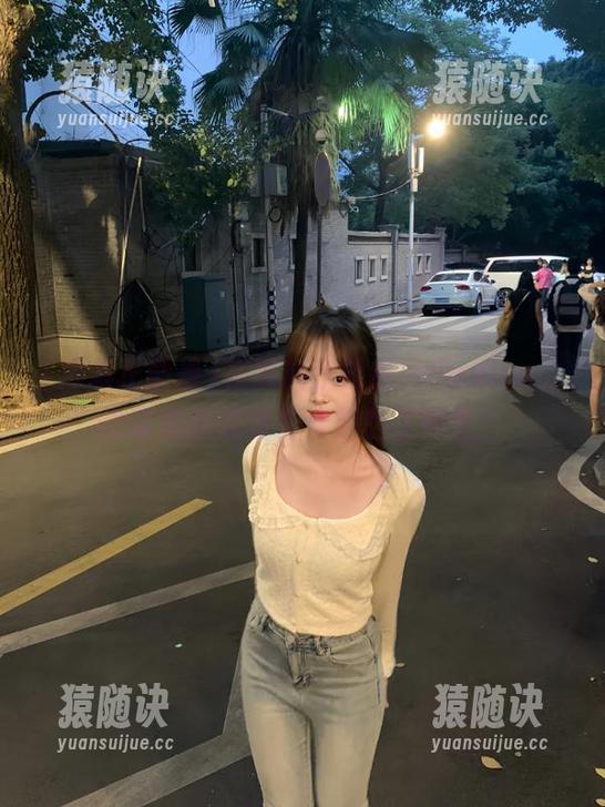 在黑料正能量indexios，谁说黑暗就没有崛起的正能量？