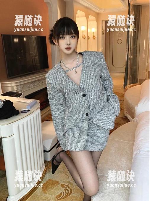 黑料网 这个黑料网站真是让人欲罢不能,在在线看时我完全被点燃了!