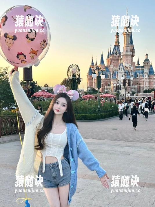 万一‘黑料网址’的互动线路连接到了神秘的八卦圈，那可真是坐等土味爱情横空出世！